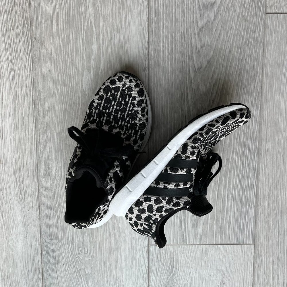 Adidas Leopard Print Swift Run Shoe Size 9
